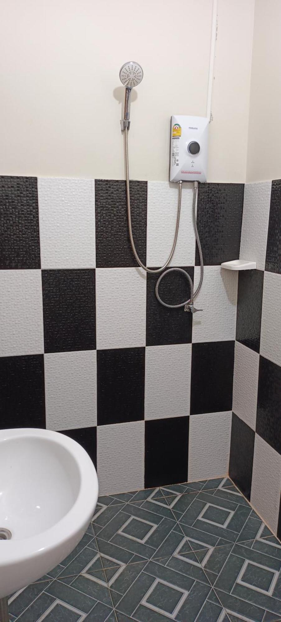 Batikseafood Airport & Room Ban Bo Sai Klang Rom bilde