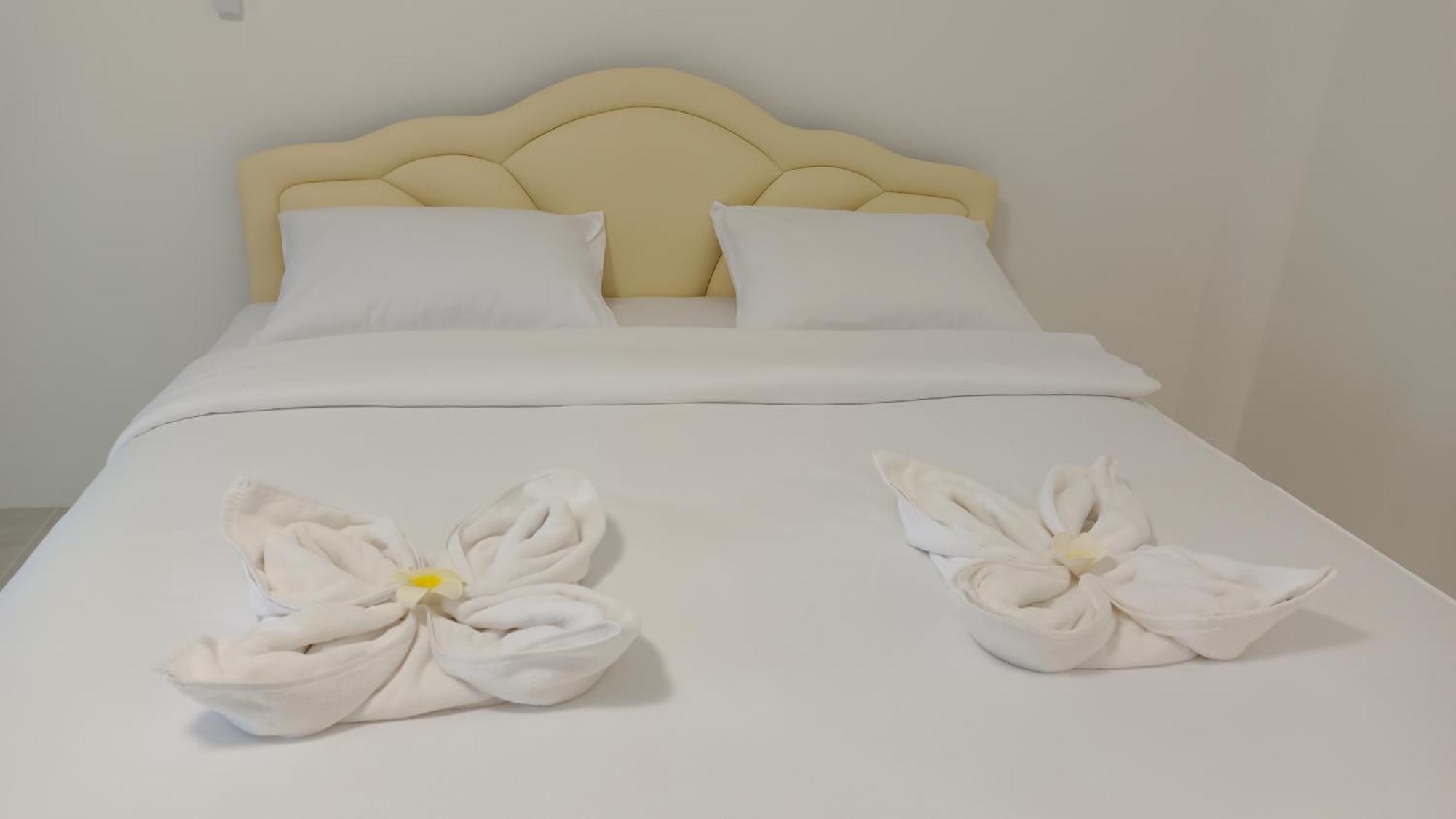 Batikseafood Airport & Room Ban Bo Sai Klang Eksteriør bilde